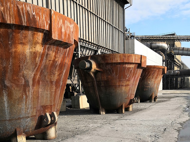  Slag Pot Working Site in Italian