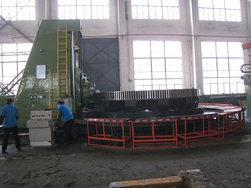 8m HeavY Duty Hobbing Machine made in Russia
