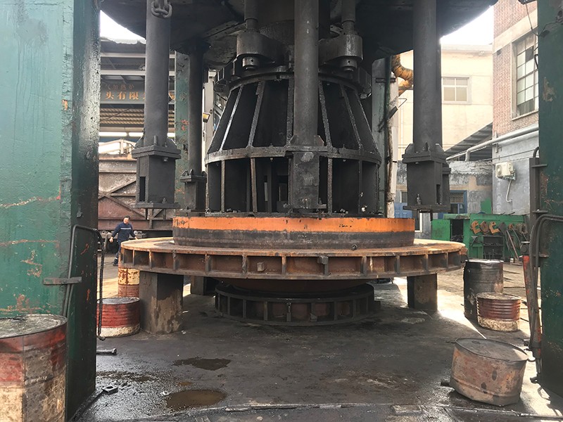 Head Plate Pressing Machine (2)